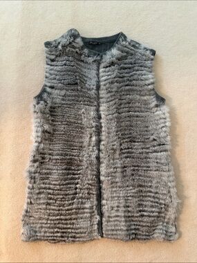 J McLaughlin Fur Sleeveless Vest - Gray